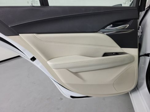 Certified 2024 Cadillac CT4 Luxury RWD image 12