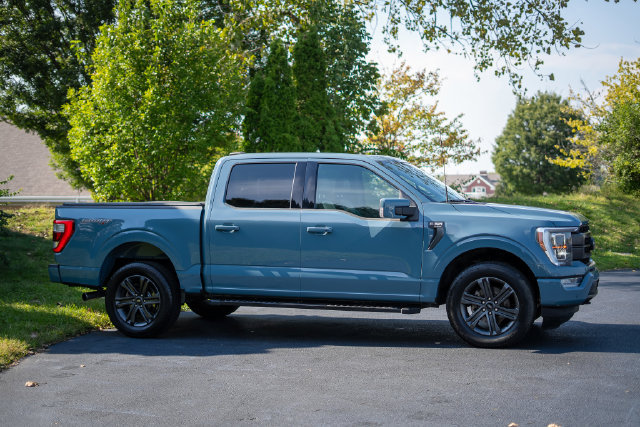 Used 2023 Ford F150 Lariat w/ Equipment Group 502A High AWD/4WD image 4