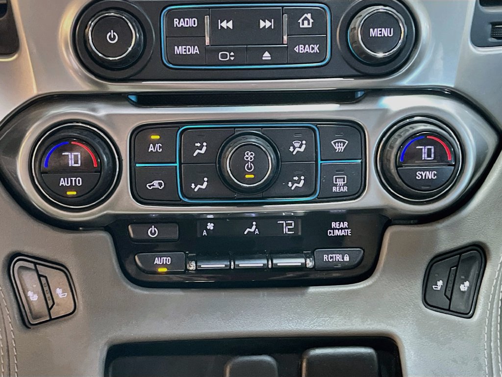 Used 2017 Chevrolet Suburban LT AWD/4WD image 16