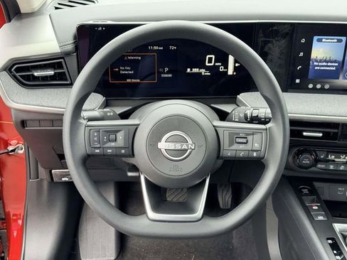 New 2026 Nissan Kicks SV w/ SV Premium Package FWD image 19
