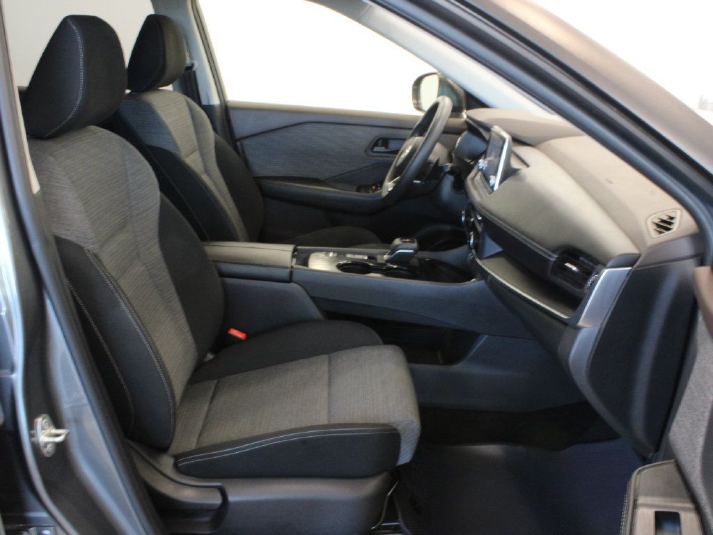 Used 2021 Nissan Rogue S FWD image 14
