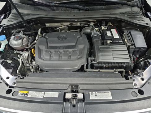 Used 2019 Volkswagen Tiguan SEL Premium AWD/4WD image 24