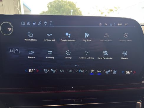 New 2026 Chevrolet Traverse RS w/ LPO, Floor Liner Package image 15