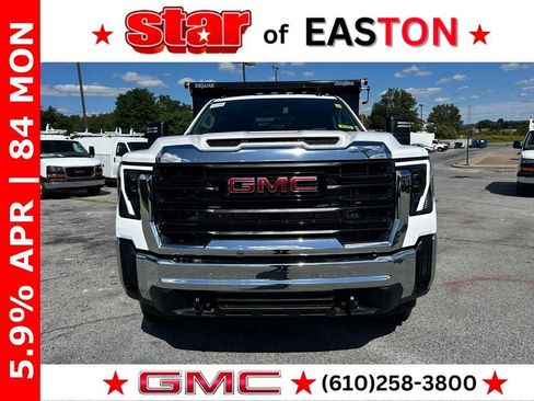 New 2025 GMC Sierra 3500 Pro w/ Convenience Package image 4