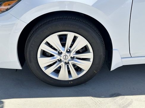 New 2025 Nissan Sentra S image 31