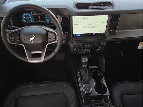 New 2025 Ford Bronco Big Bend w/ Black Diamond Package image 10