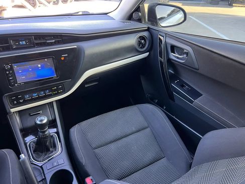 Used 2017 Toyota Corolla iM w/ Carpet Mat Package FWD image 33