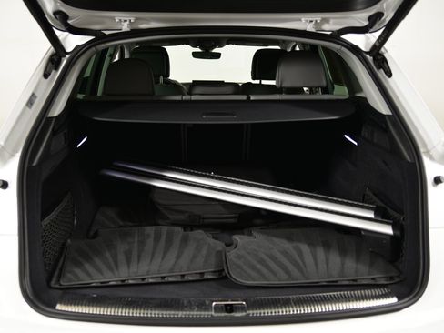 Certified 2022 Audi Q5 e Premium w/ Convenience Package image 24