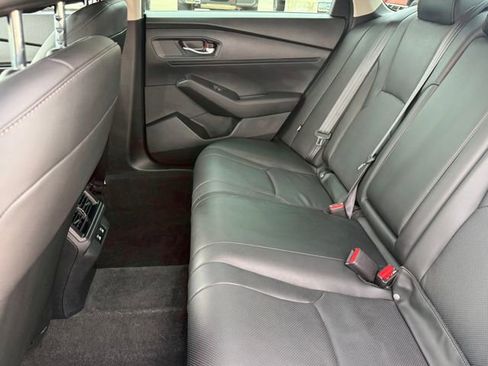 Used 2024 Honda Accord EX-L image 30