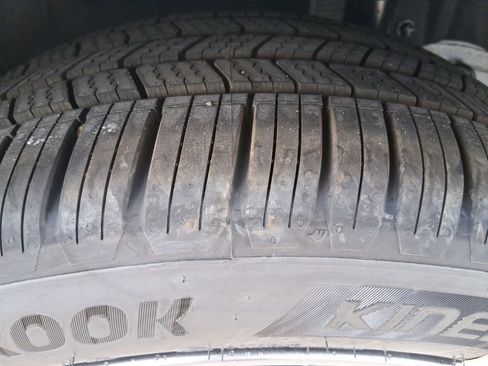 New 2026 Nissan Sentra SL w/ Floor Mat Package FWD image 33