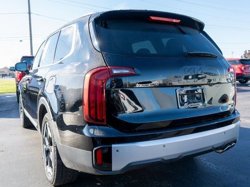 Used 2024 Kia Telluride S w/ S Sunroof Package image 7