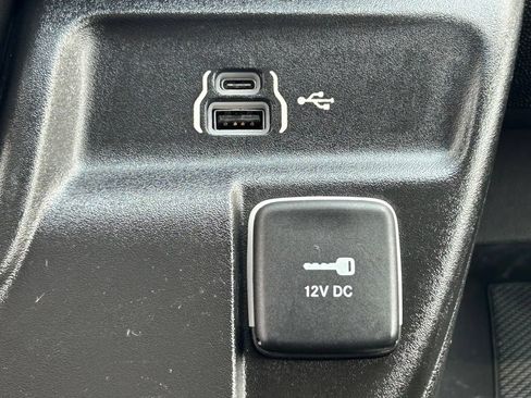 Used 2024 RAM ProMaster 2500 FWD image 20