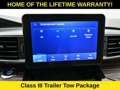 Used 2021 Ford Explorer Limited w/ Equipment Group 301A AWD/4WD image 23