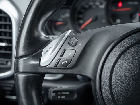 Used 2014 Porsche Cayenne Diesel image 33