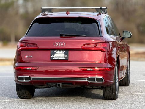 Used 2018 Audi SQ5 Prestige w/ Prestige Package image 6