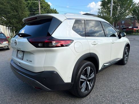 Used 2023 Nissan Rogue SL w/ SL Premium Package AWD/4WD image 6