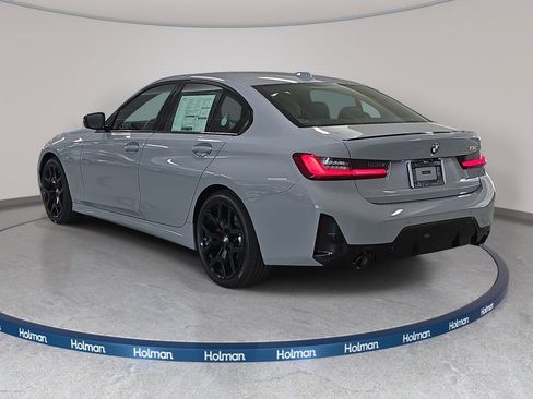 New 2026 BMW 330i Sedan w/ M Sport Package RWD image 7