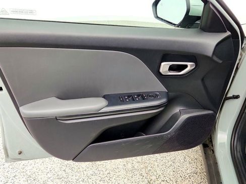 Used 2025 Kia K4 FWD image 10