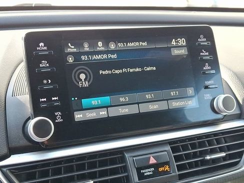 Used 2018 Honda Accord Sport image 17