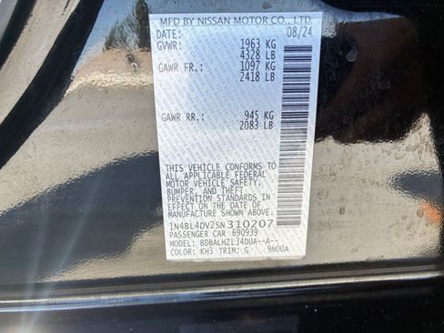 Used 2025 Nissan Altima 2.5 SV FWD image 29