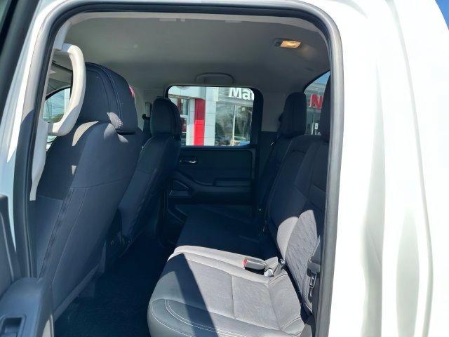 Certified 2024 Nissan Frontier SV w/ Technology Package AWD/4WD image 18