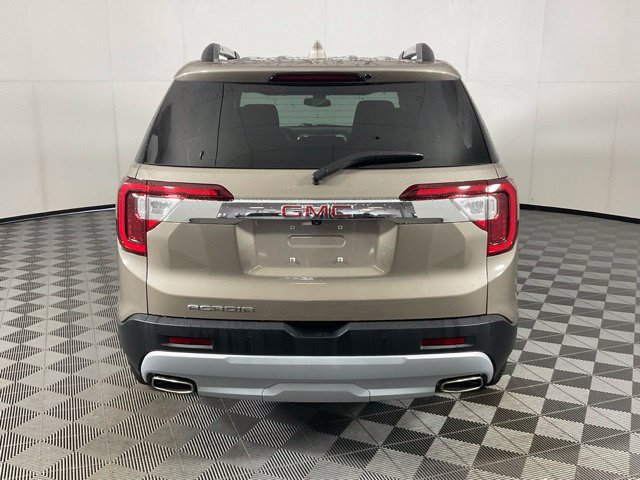 Used 2023 GMC Acadia SLE w/ Driver Convenience Package FWD image 5