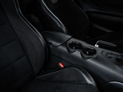 Used 2025 Ford Mustang Dark Horse RWD image 28