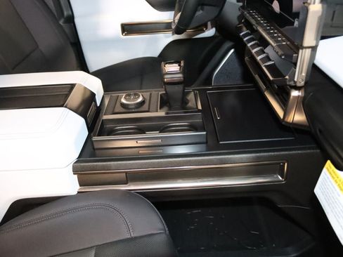 Used 2025 GMC Hummer EV 3X AWD/4WD image 57
