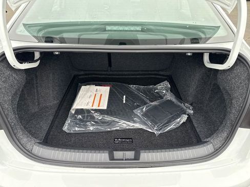 New 2026 Volkswagen Jetta GLI Autobahn FWD image 15
