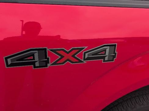 Used 2020 Ford F150 XLT w/ Equipment Group 302A Luxury AWD/4WD image 22