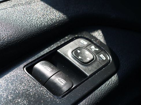 Used 2019 Mercedes-Benz Sprinter 170 image 18