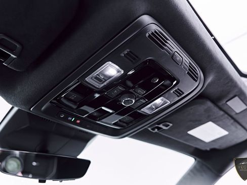 Used 2026 Cadillac Escalade V AWD/4WD image 94