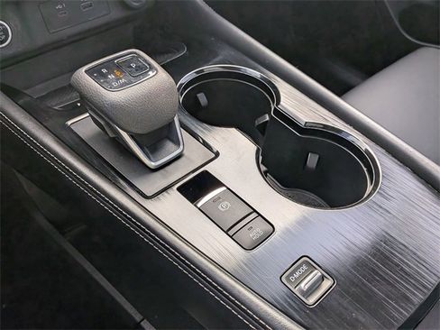 Used 2021 Nissan Rogue SL image 26