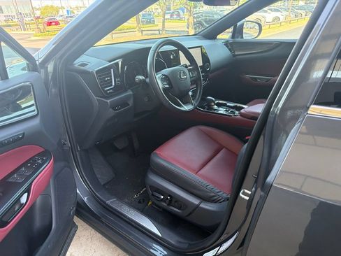 Used 2025 Lexus NX 350 AWD w/ Premium Package image 5