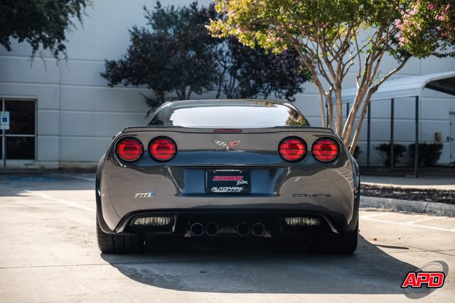 Used 2009 Chevrolet Corvette ZR1 w/ Preferred Equipment Group RWD image 16