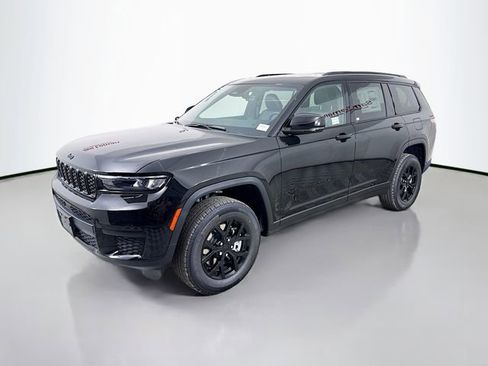New 2025 Jeep Grand Cherokee L Altitude image 3
