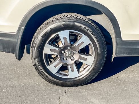 Used 2019 Honda Ridgeline RTL-E image 9