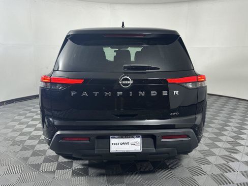 Used 2022 Nissan Pathfinder S AWD/4WD image 6