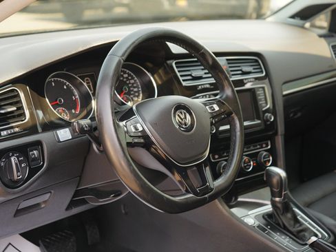 Used 2015 Volkswagen Golf TDI SEL FWD image 13