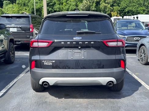 Used 2023 Ford Escape Active FWD image 3