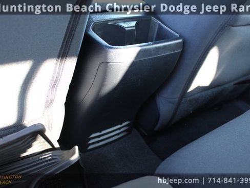 Used 2022 Toyota Tacoma TRD Sport image 36