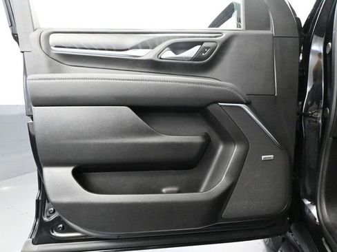 Used 2024 GMC Yukon XL Denali w/ Advanced Technology Package image 20