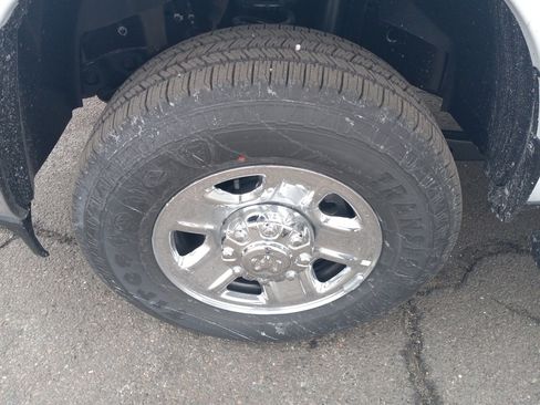 New 2026 RAM 2500 Tradesman image 30