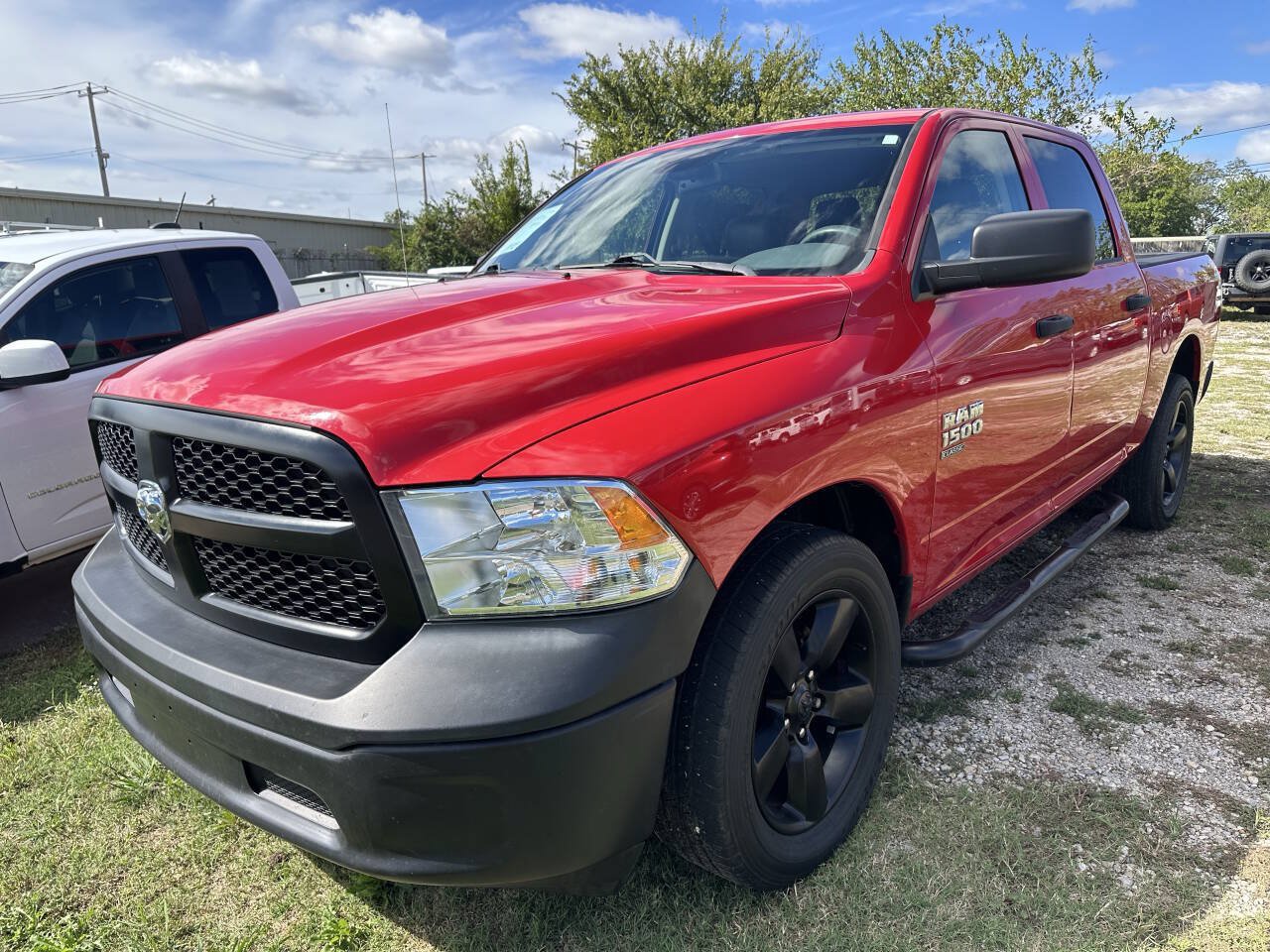 Used 2020 RAM 1500 Tradesman RWD image 3