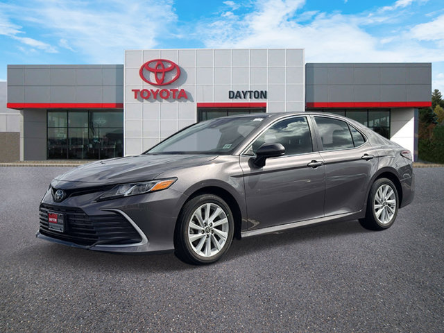 Used 2023 Toyota Camry LE FWD image 5