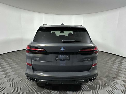 New 2026 BMW X5 xDrive50e w/ M Sport Package image 2