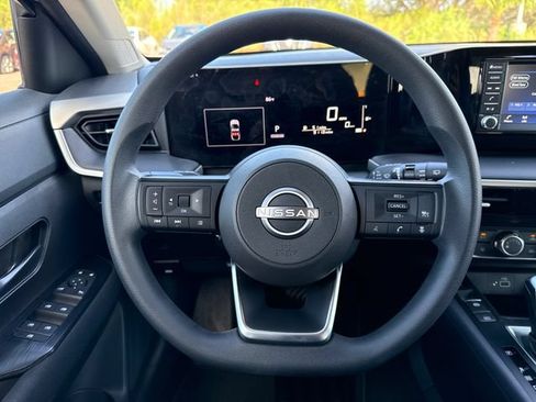 Certified 2025 Nissan Kicks S AWD/4WD image 15