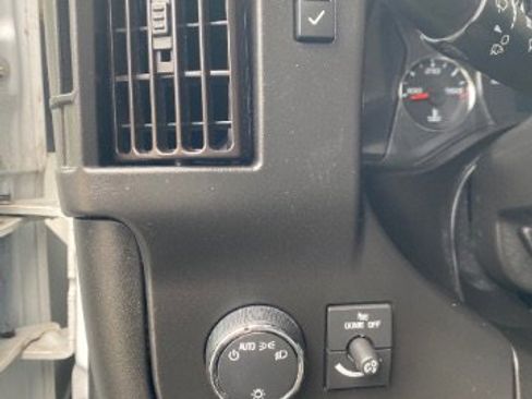 Used 2020 Chevrolet Express 2500 RWD 2500 Regular Wheelbase WT w/ Driver Convenience Package image 24