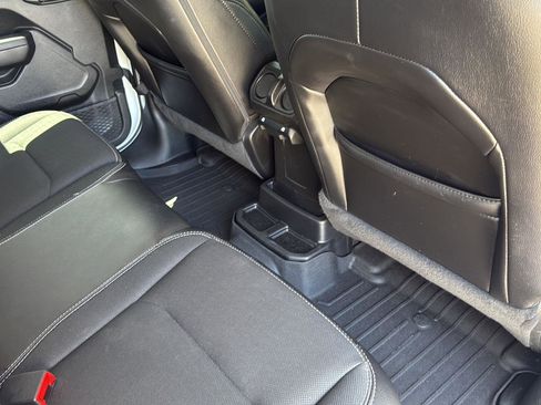 Used 2021 Jeep Wrangler Unlimited Sport AWD/4WD image 42