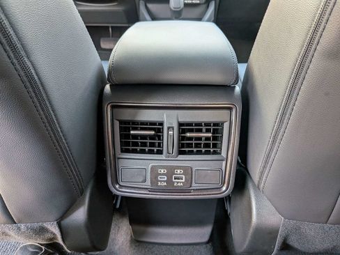 Certified 2025 Subaru Forester Limited w/ Protection Package (1PH) AWD/4WD image 17